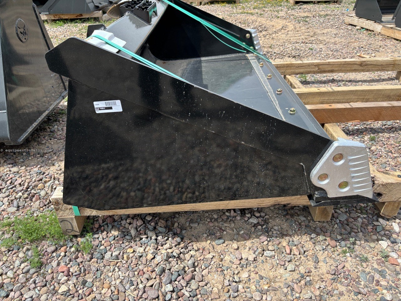 2024 Land Pride AP-HD68LLC Image 2