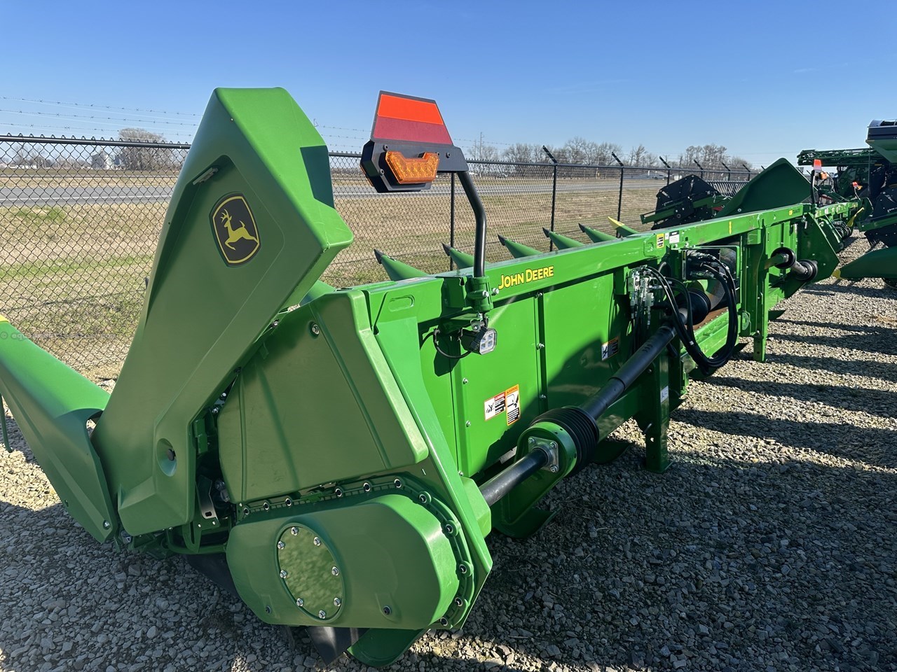 2023 John Deere C8R Image 8