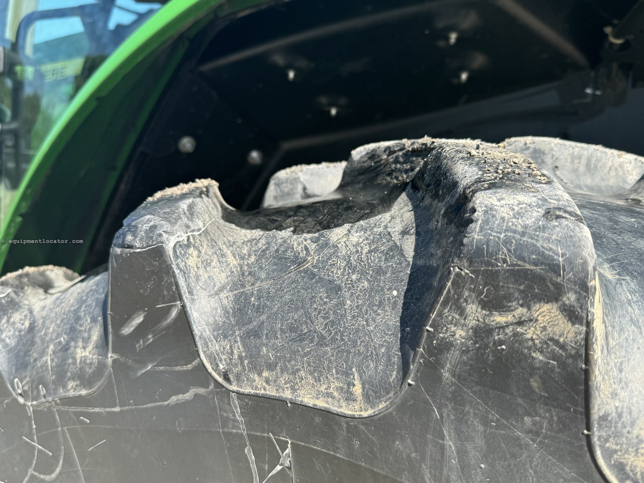 2020 John Deere 6120M Image 10