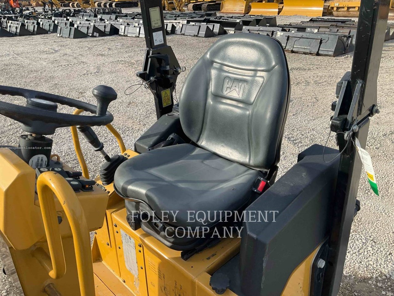 2020 Caterpillar CB1.7-03 Image 10