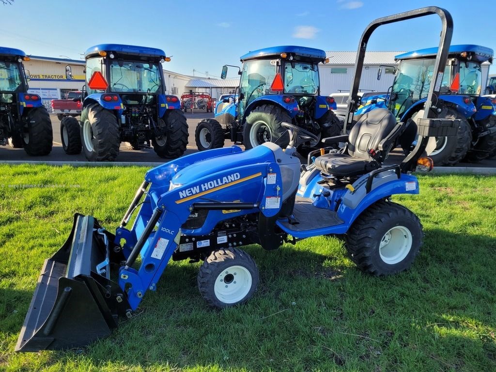 2023 New Holland Workmaster™ 25S Sub-Compact 25S Open-Air + 100LC L Image 1
