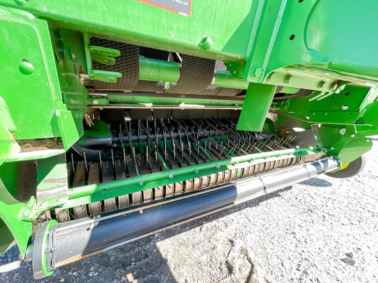 2021 John Deere 560R Image 10