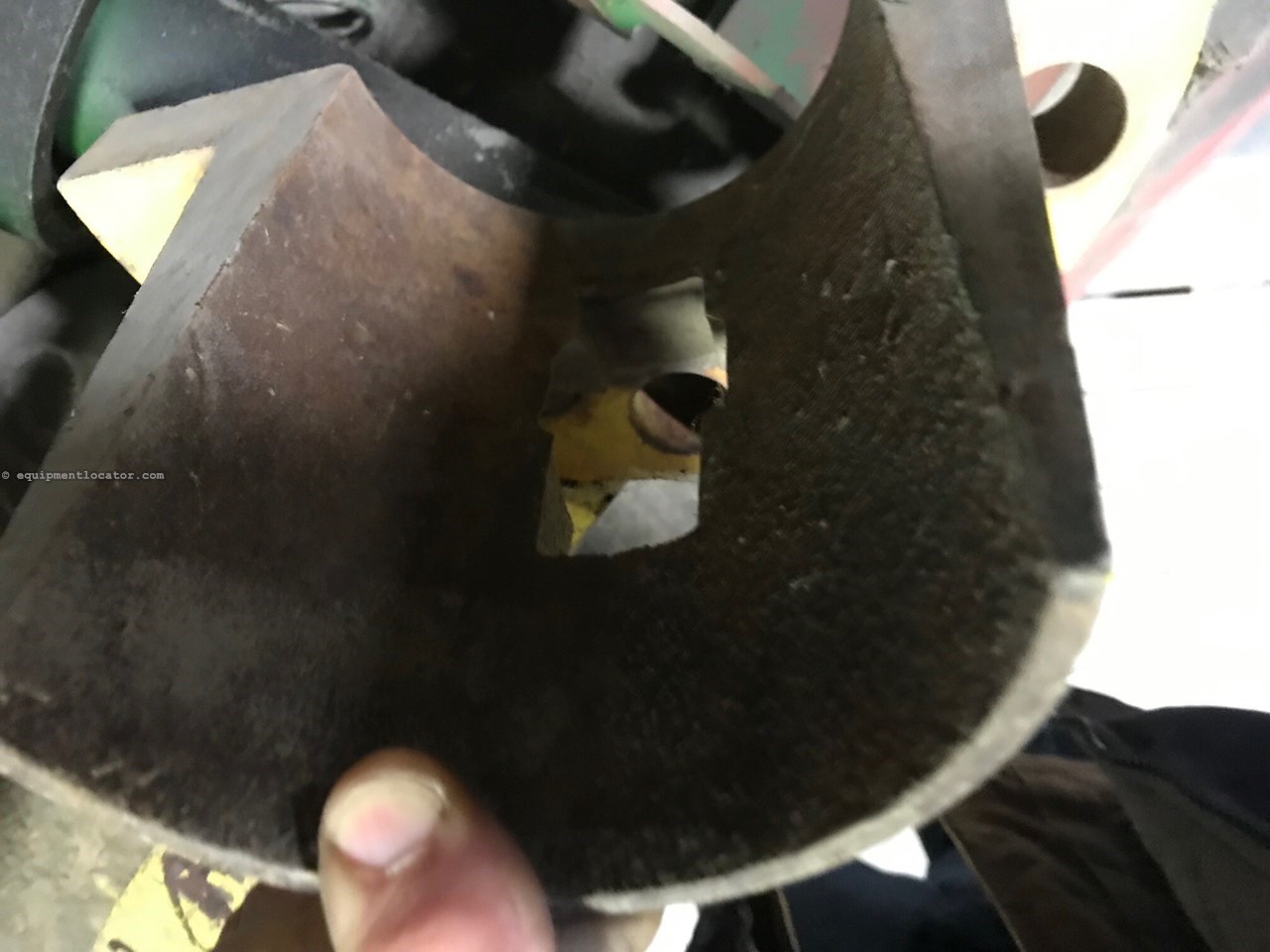 John Deere R111104 110 MM wedge Image 4