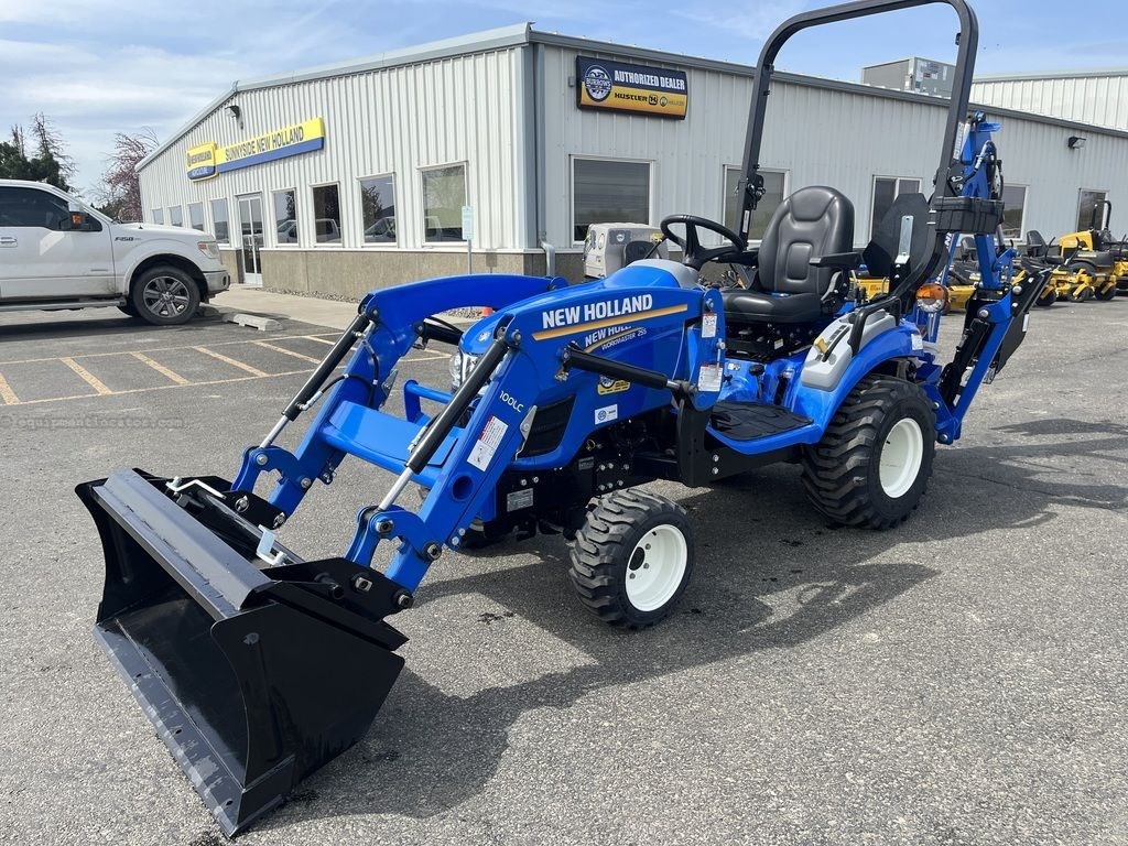 2022 New Holland Workmaster™ 25S Sub-Compact Open-Air + 100LC Loade Image 1
