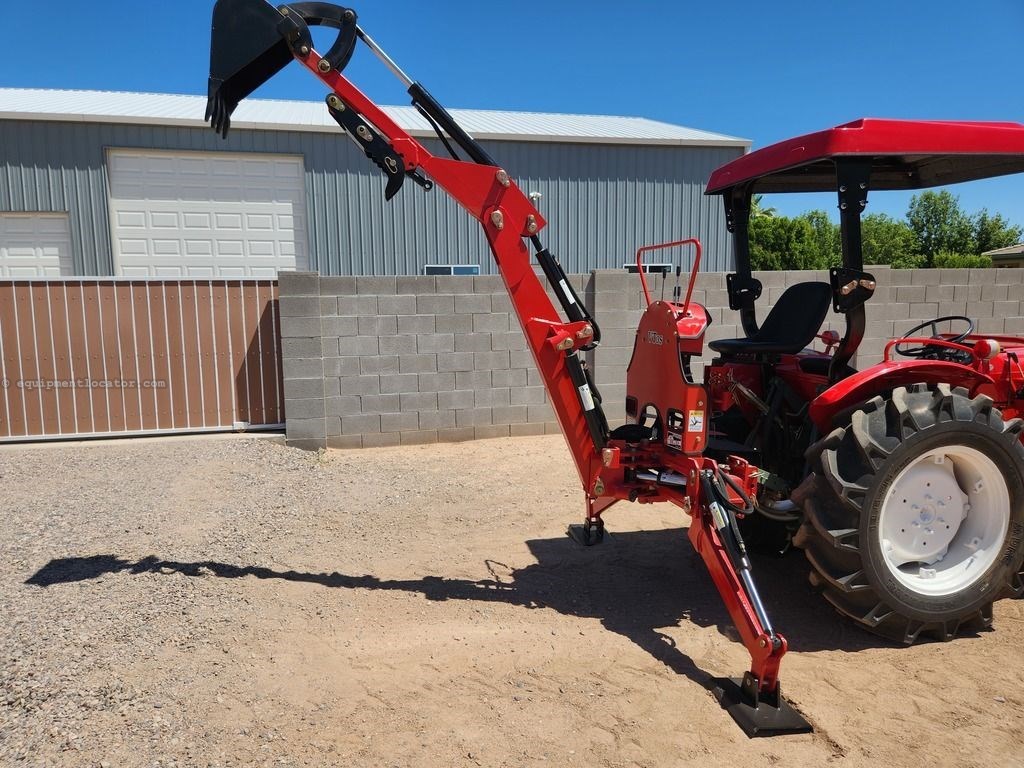 YNM 4220 V1 BACKHOE PACKAGE Image 2