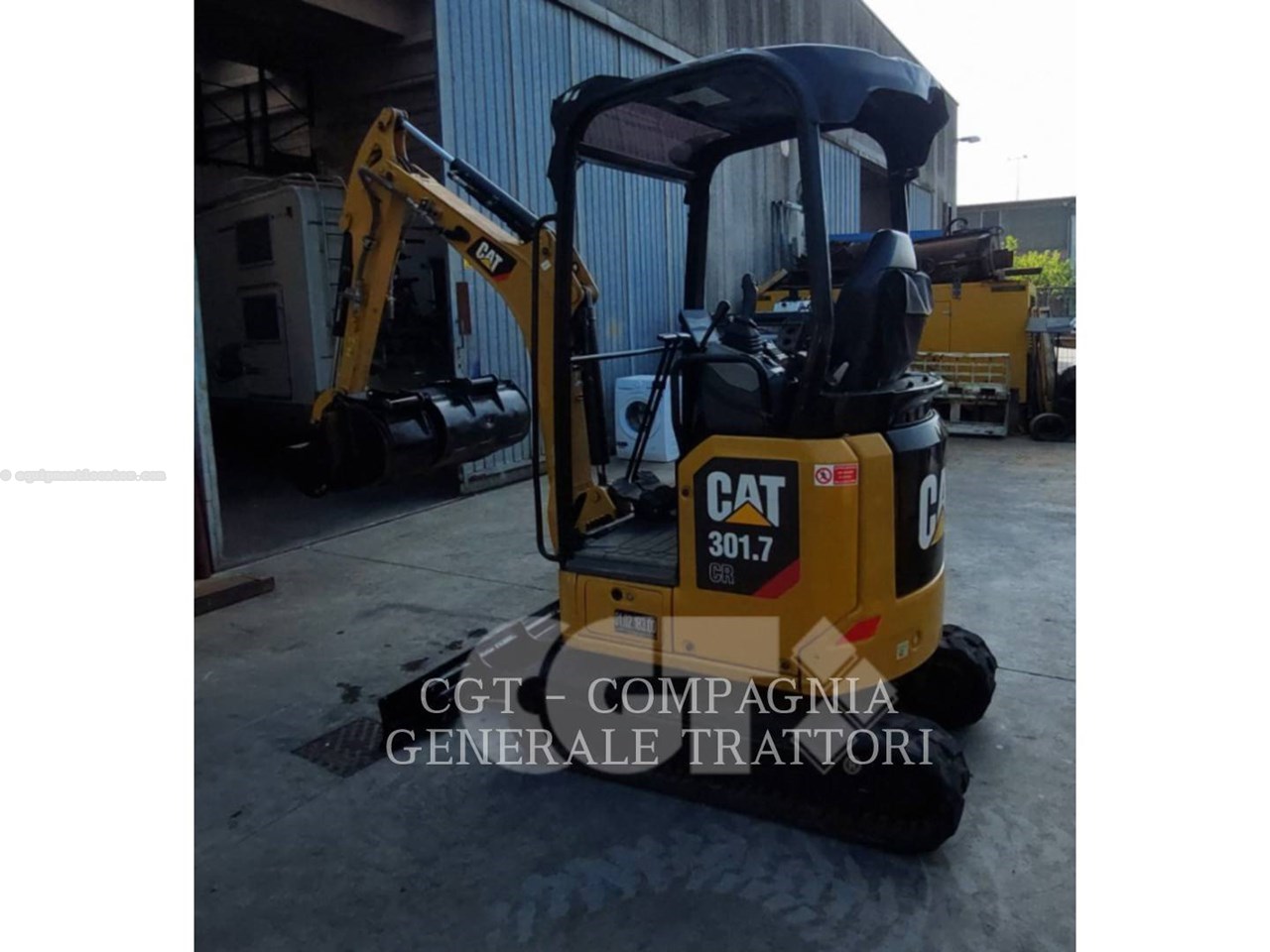 2019 Caterpillar 301.7 Image 4