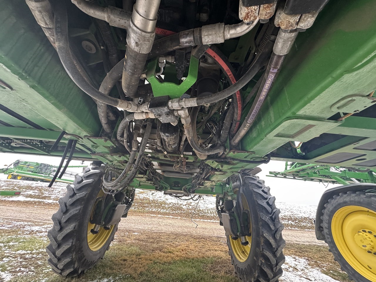 2022 John Deere 600R Image 10