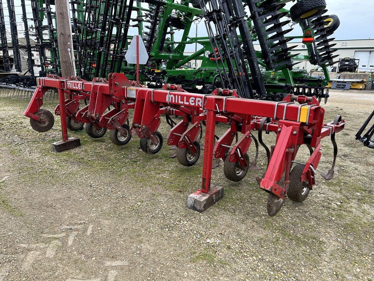 Miller Pro 6 Row Cultivator Image 1