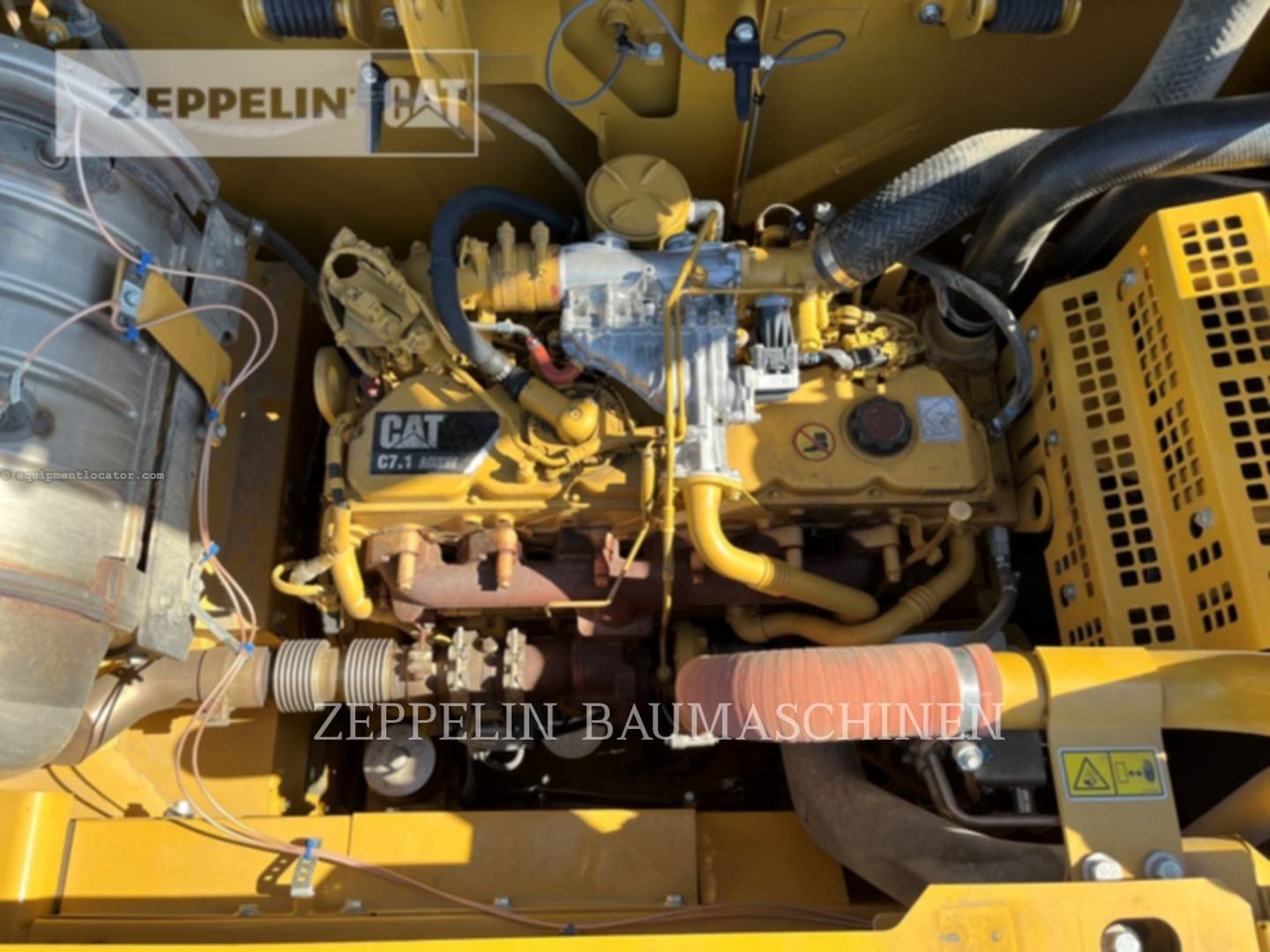 2019 Caterpillar 326FLN Image 21