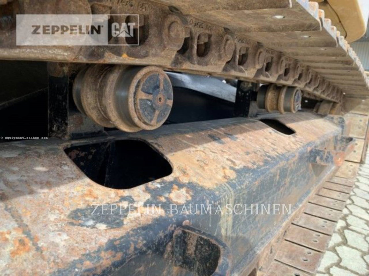 2017 Caterpillar 315FL Image 21