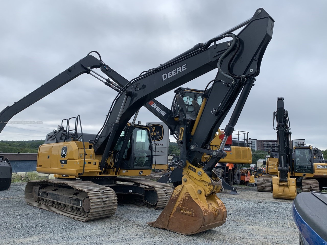 2023 John Deere 210 P Image 4