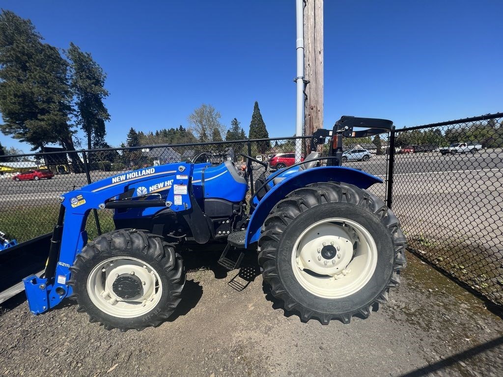 2023 New Holland Workmaster™ Utility 50 – 70 Series 70 4WD Image 1