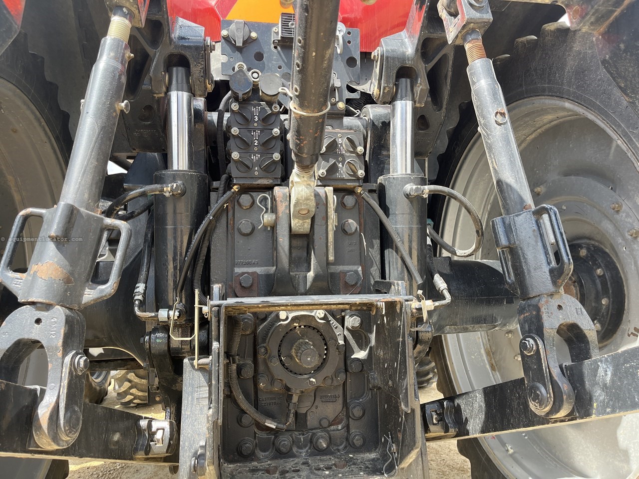 2014 Case IH Magnum 340 Image 10