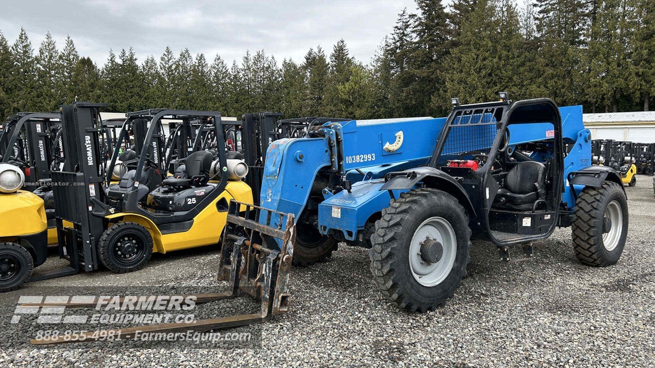 2015 Genie GTH-844 Image 1