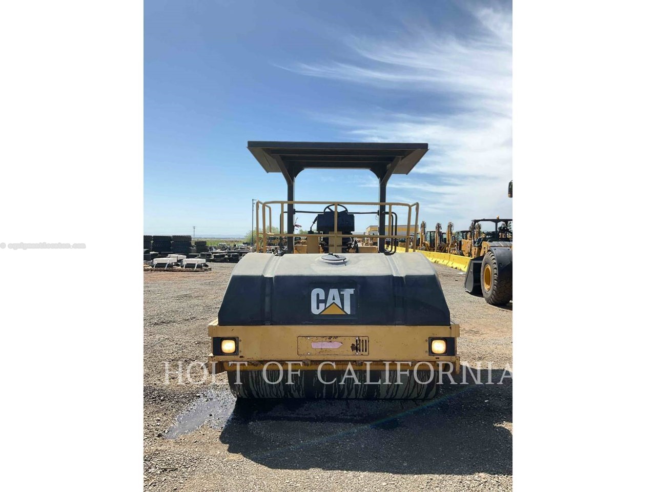 2000 Caterpillar CB-634C Image 10