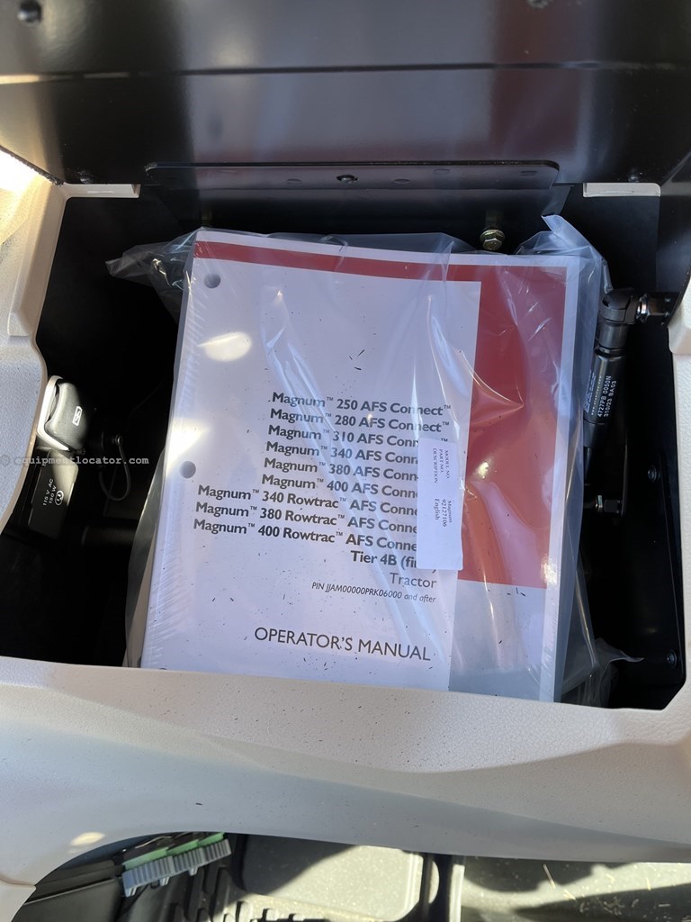 2024 Case IH 310 Image 19