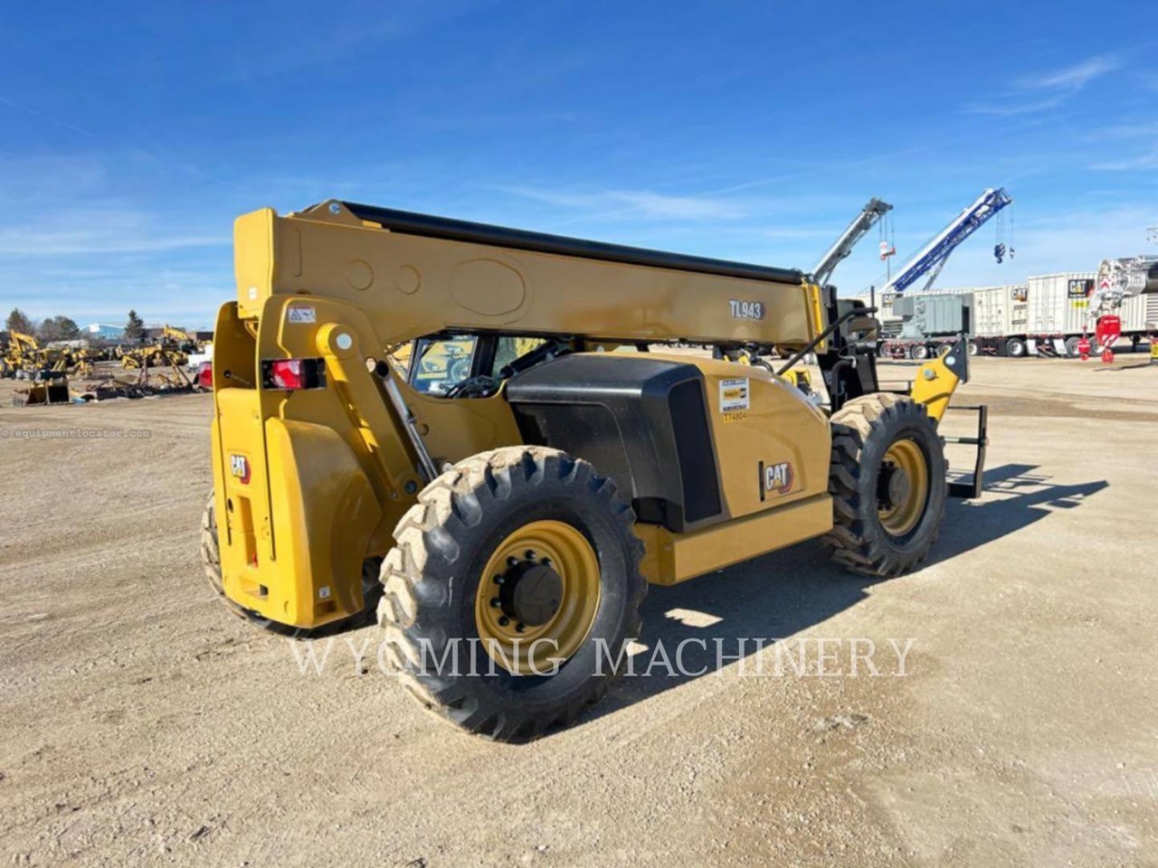 2024 Caterpillar TL943 Image 3