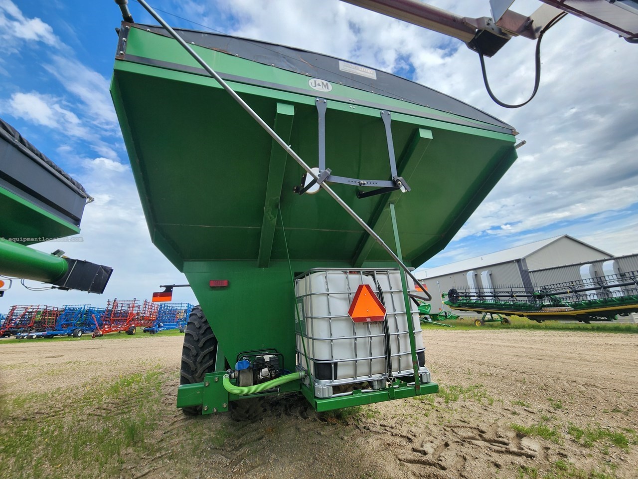 2010 J & M 1325-20D Image 10