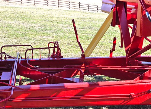 New Holland 1037 Image 14