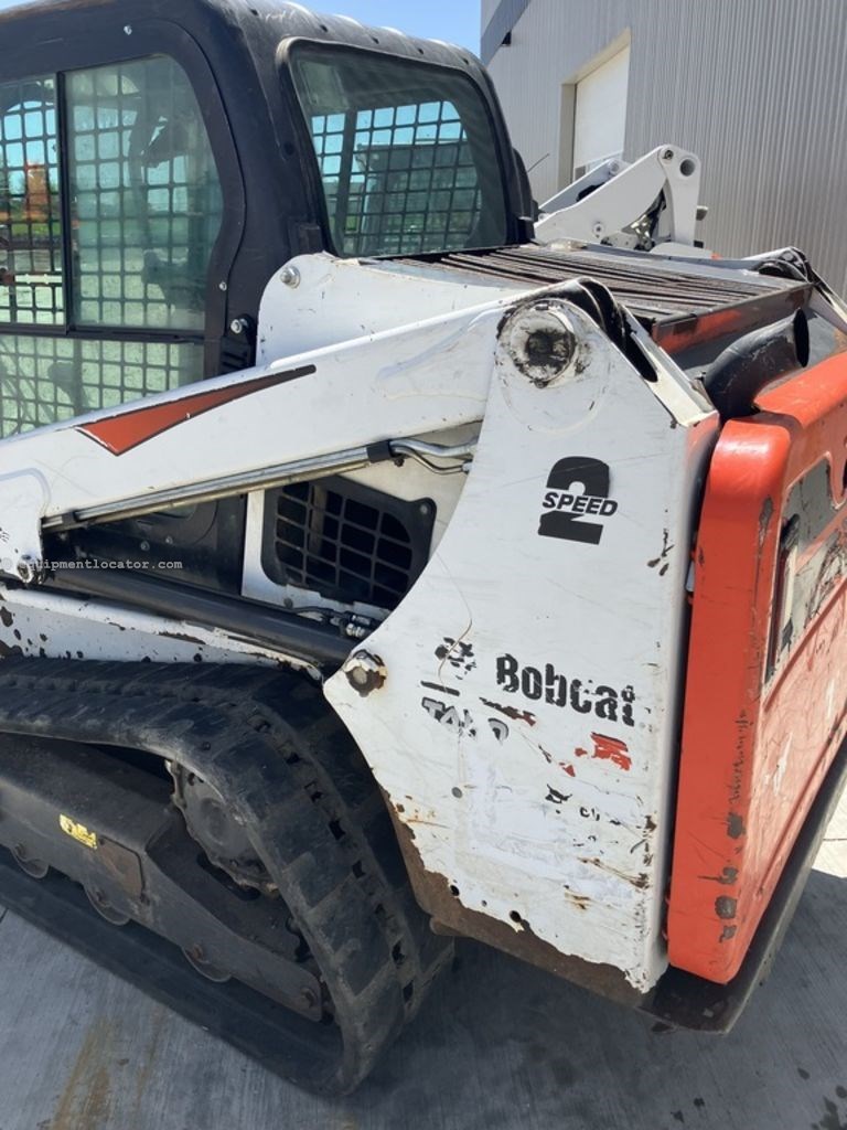 2018 Bobcat T450 (WITH BUCKET) Image 1