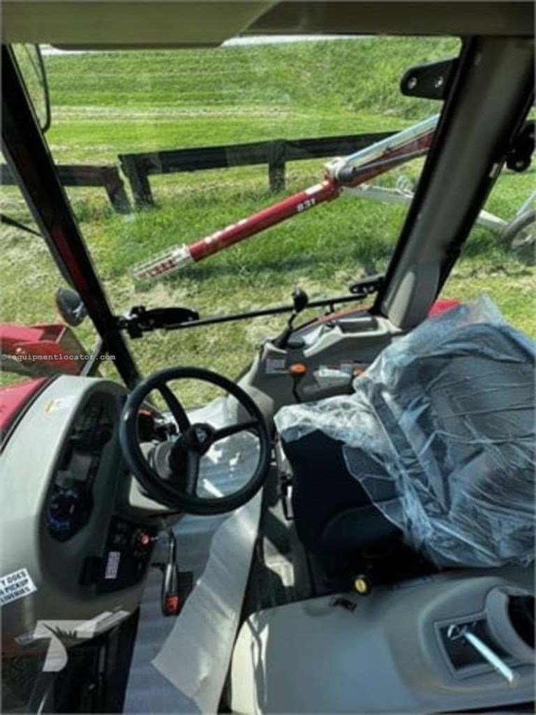 TYM Series 3 T494C Image 5