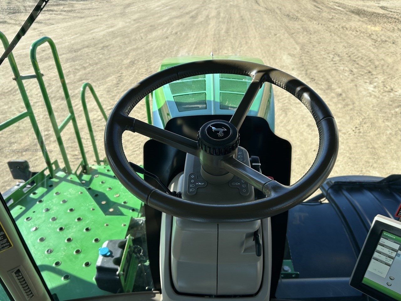 2019 John Deere F4365 Image 21