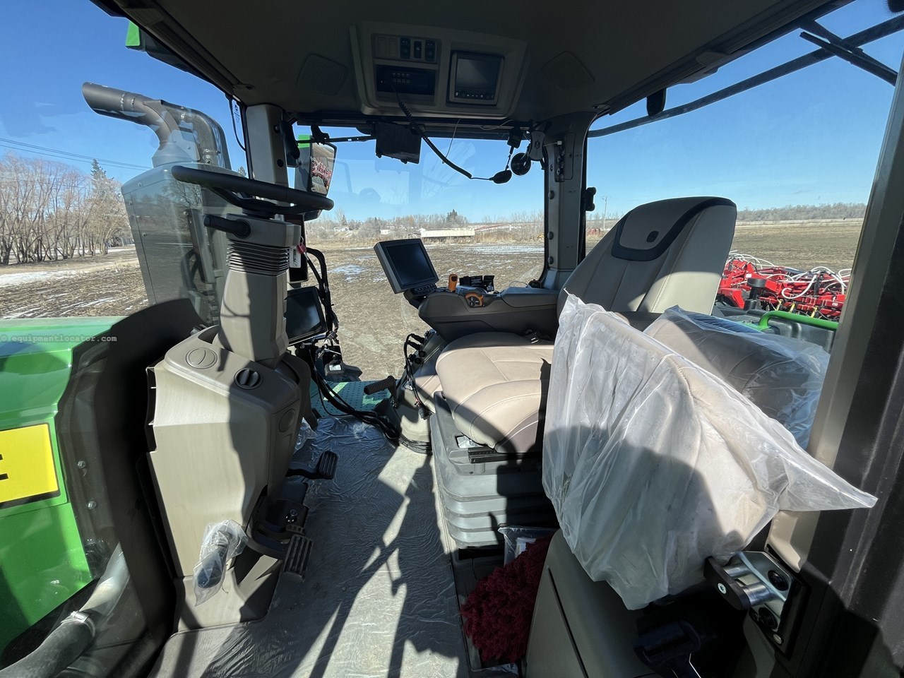 2023 John Deere 9R 640 Image 10