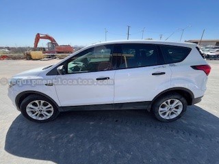 2019 Ford ESCAPE Image 1