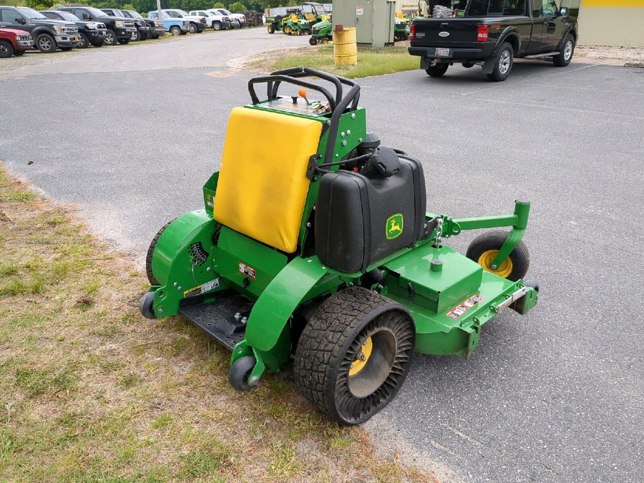 2023 John Deere 661R Image 4