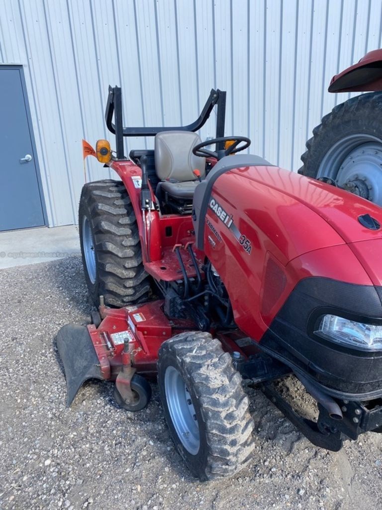 2016 Case IH 35A FARMALL Image 4