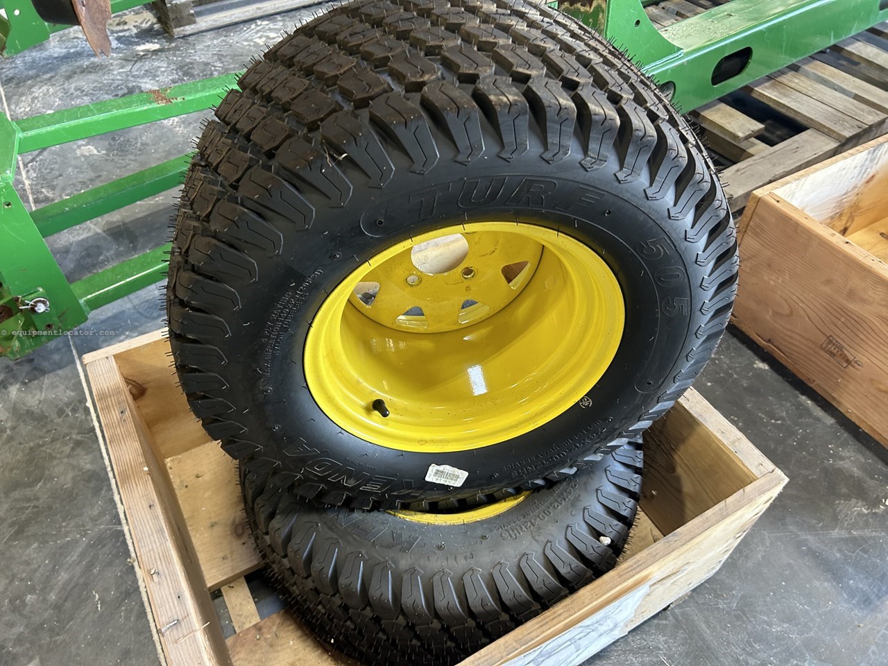 2022 John Deere Wheel/Tires UC23986 /AUC13555 Image 1