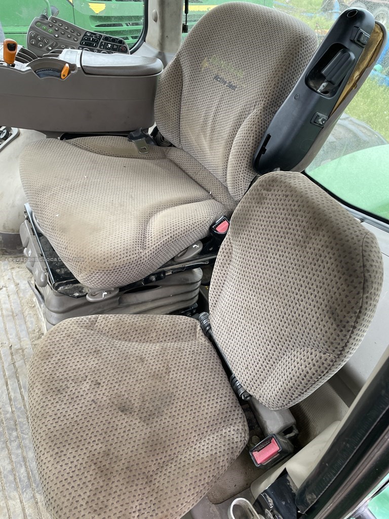 2012 John Deere 9560R Image 13