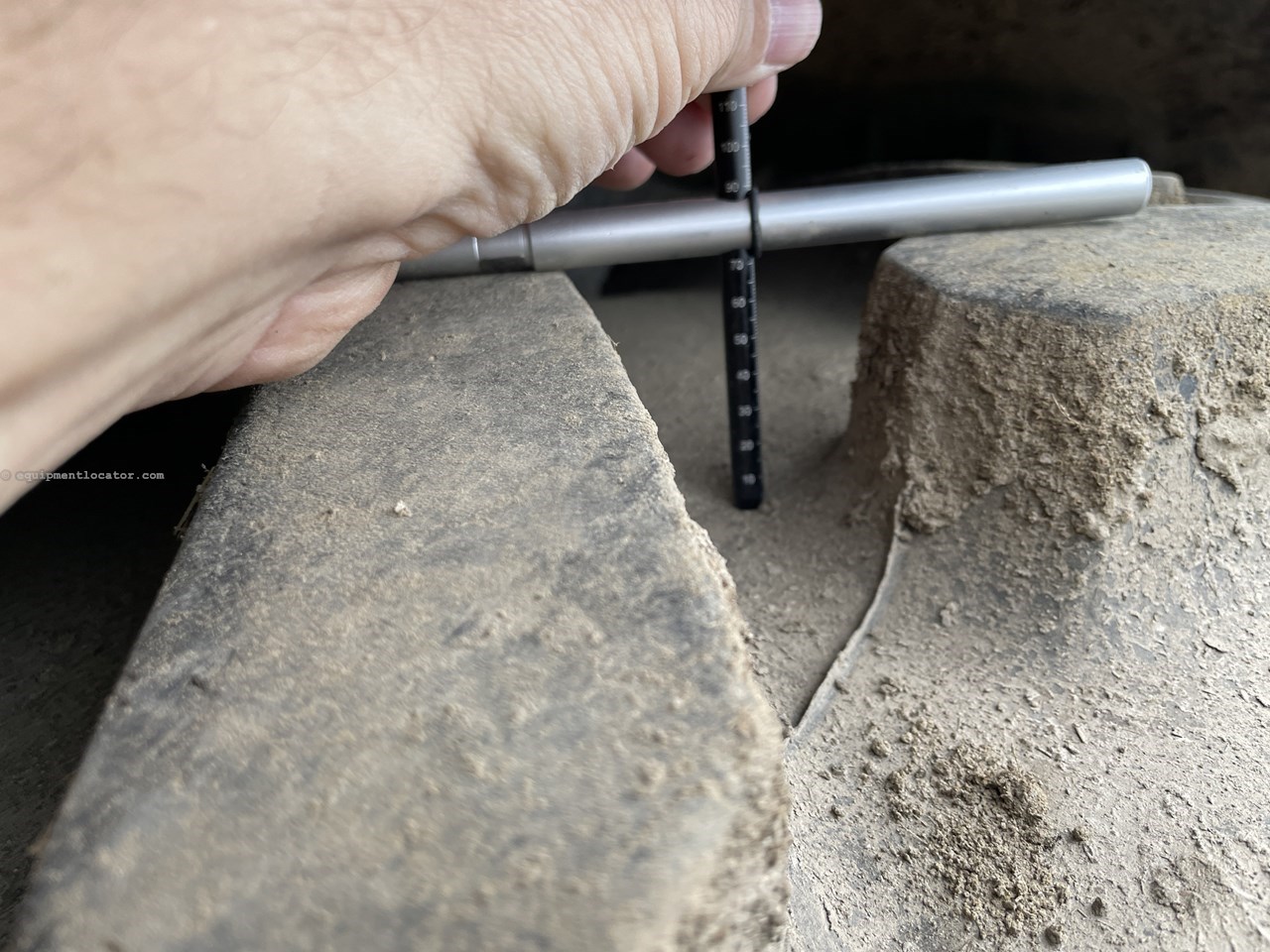 2012 John Deere 9560R Image 27