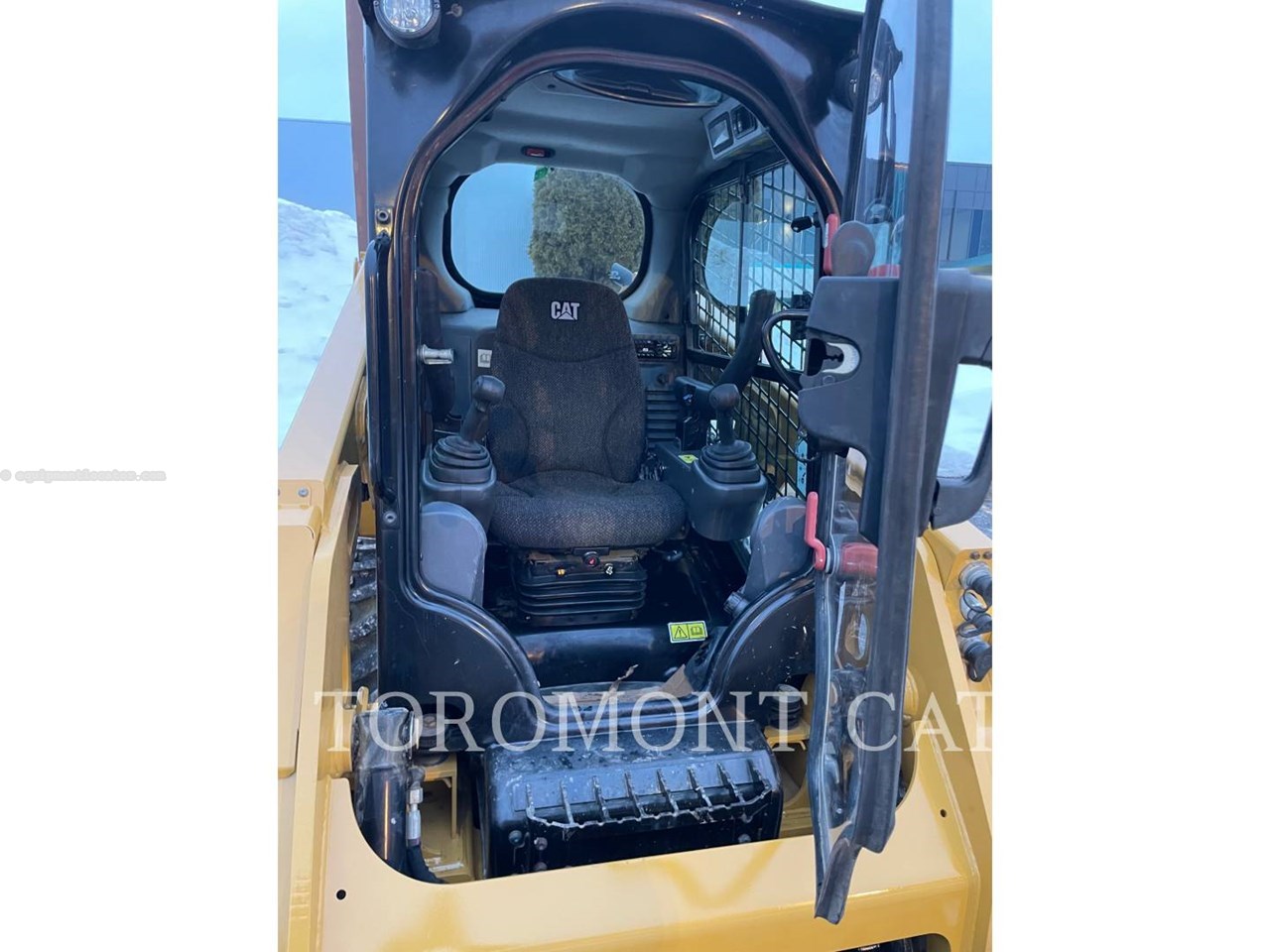 2019 Caterpillar 226 D Image 10
