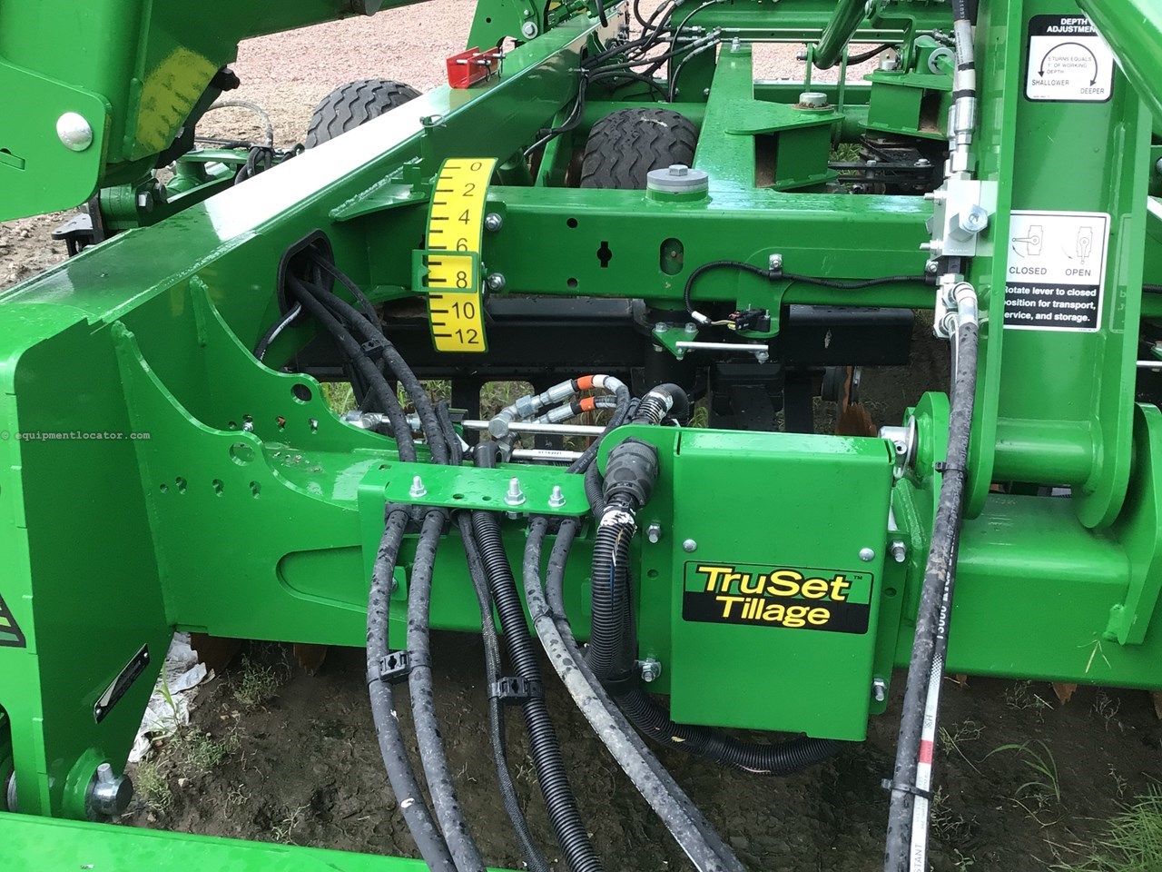 2022 John Deere 2660VT Image 10