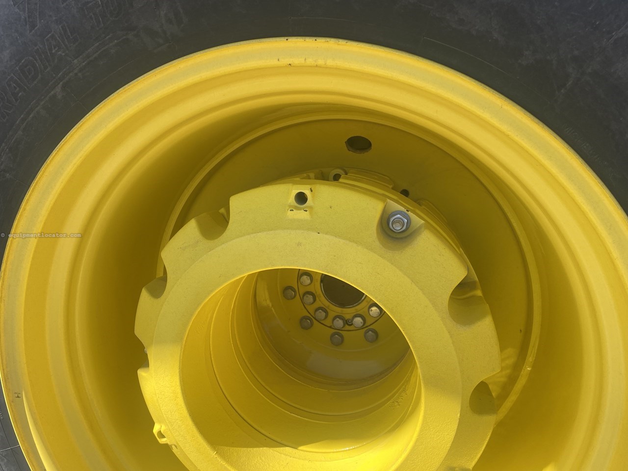 2018 John Deere 8370R Image 10