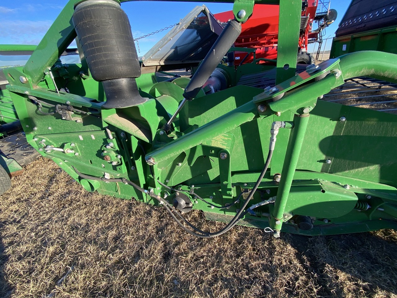 2014 John Deere 615P Image 10