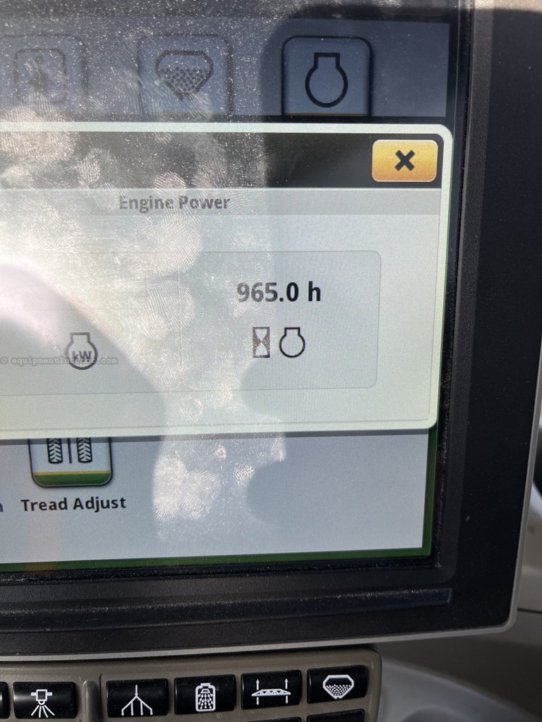 2023 John Deere 600R Image 7