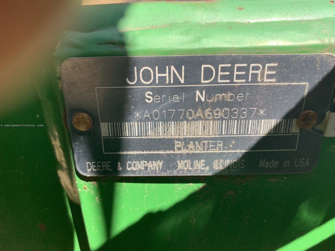 2001 John Deere 1770 Image 14