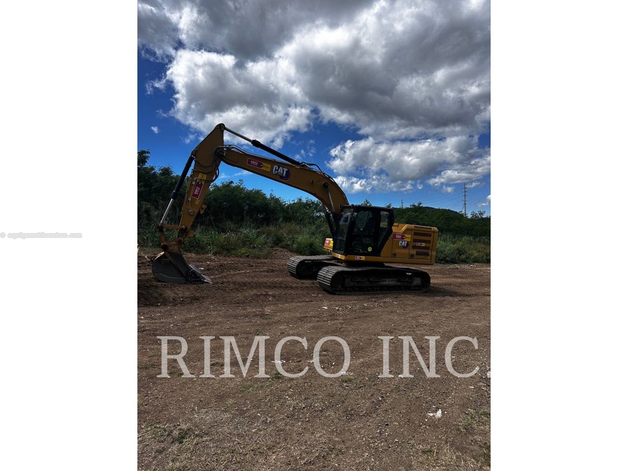 2021 Caterpillar 320GC Image 2