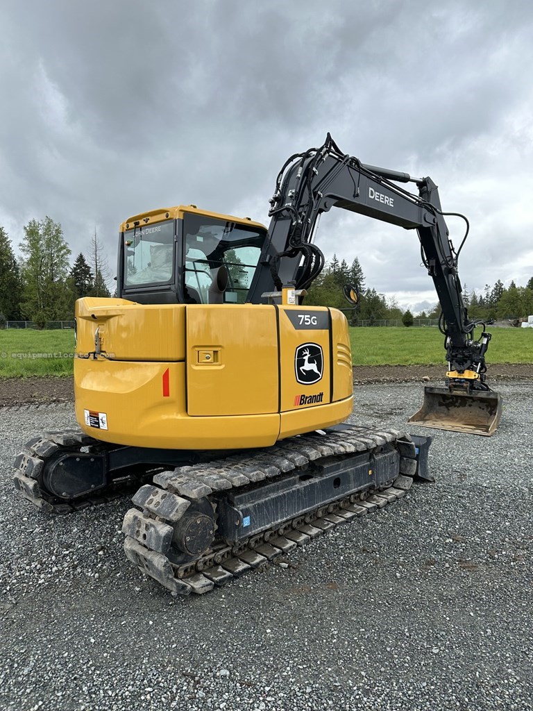 2023 John Deere 75G Image 3