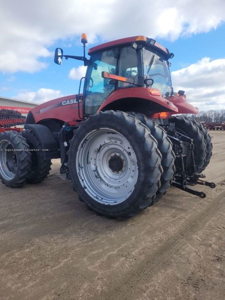 2011 Case IH 290 MAGNUM Image 6