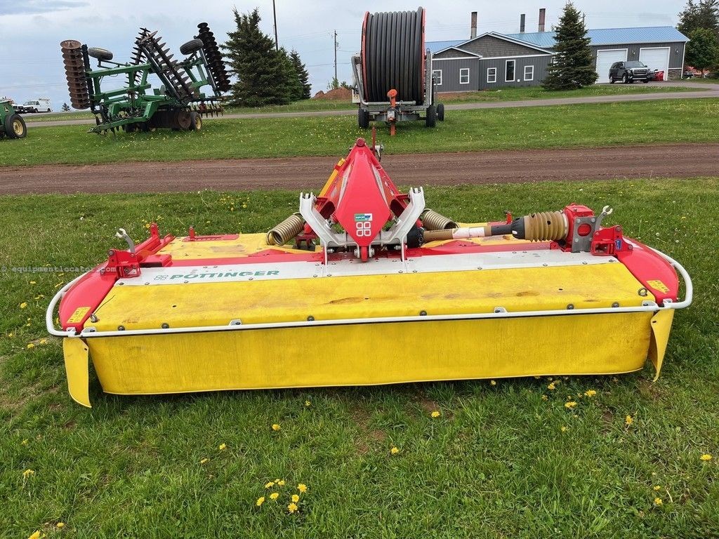2019 Pottinger NOVACAT 301 Image 2