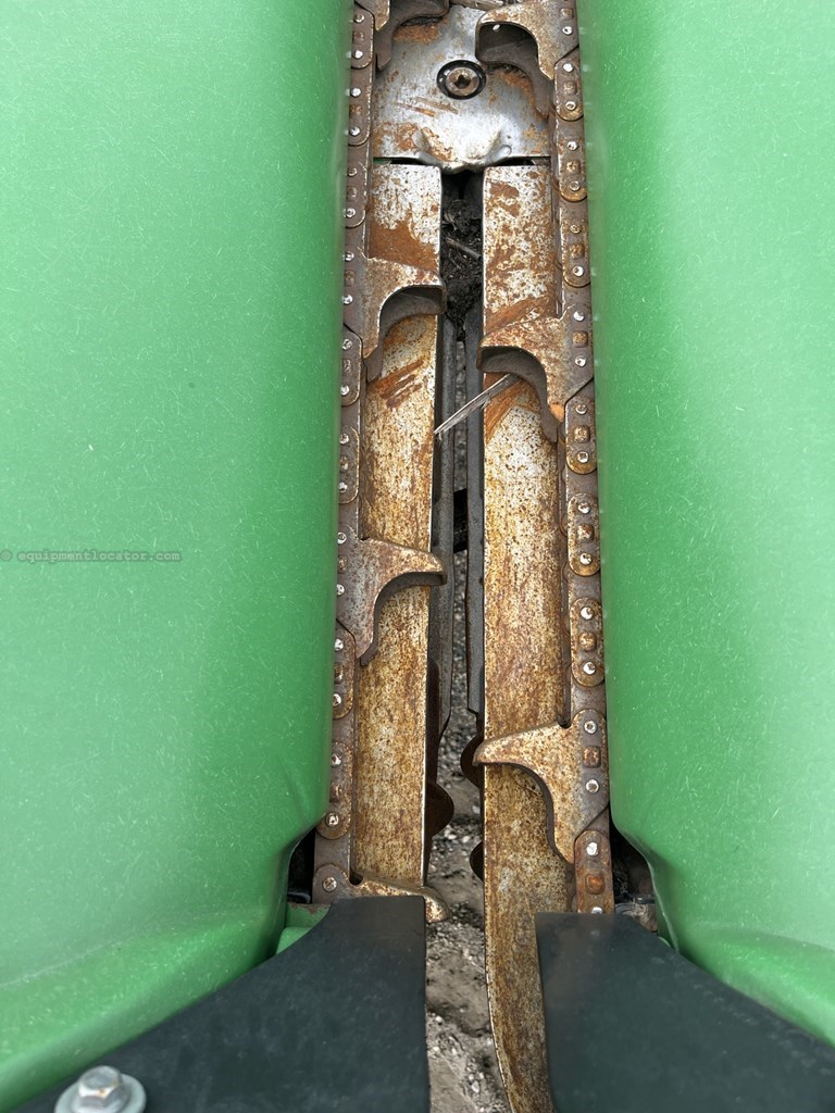 2013 John Deere 612C StalkMaster Image 10