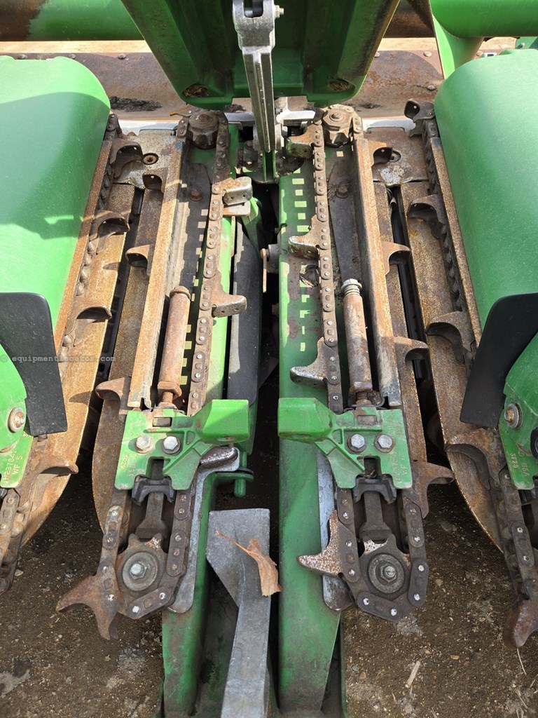 2013 John Deere 612C StalkMaster Image 43