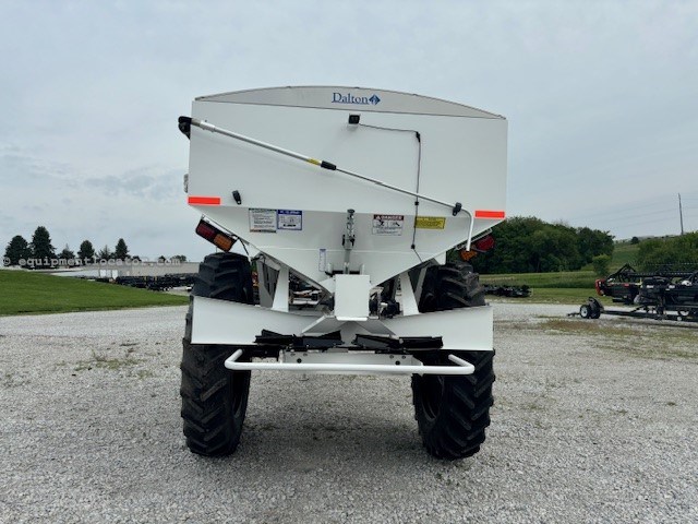 2023 Dalton 8000WS Image 5