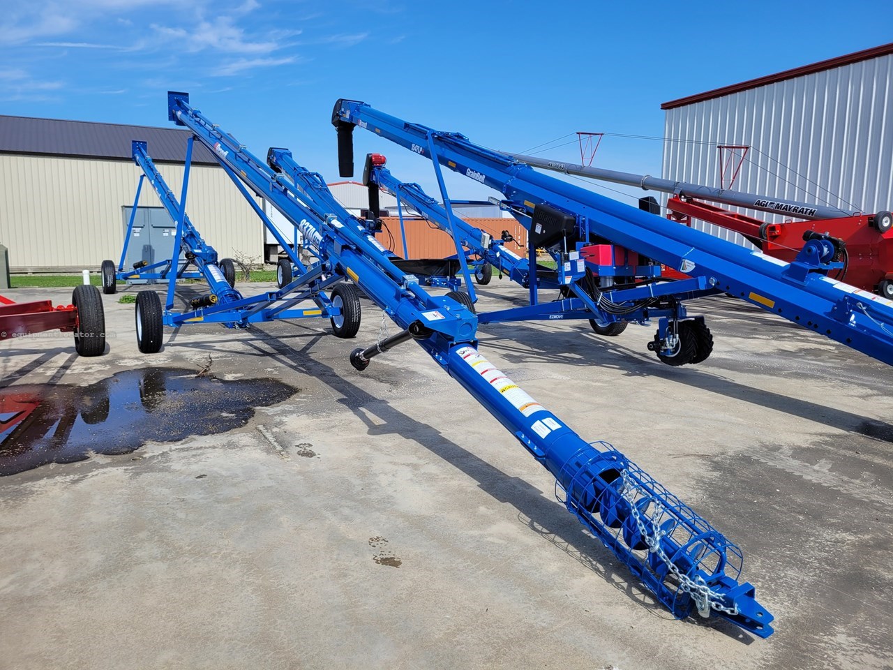 2024 Brandt 837 Image 2