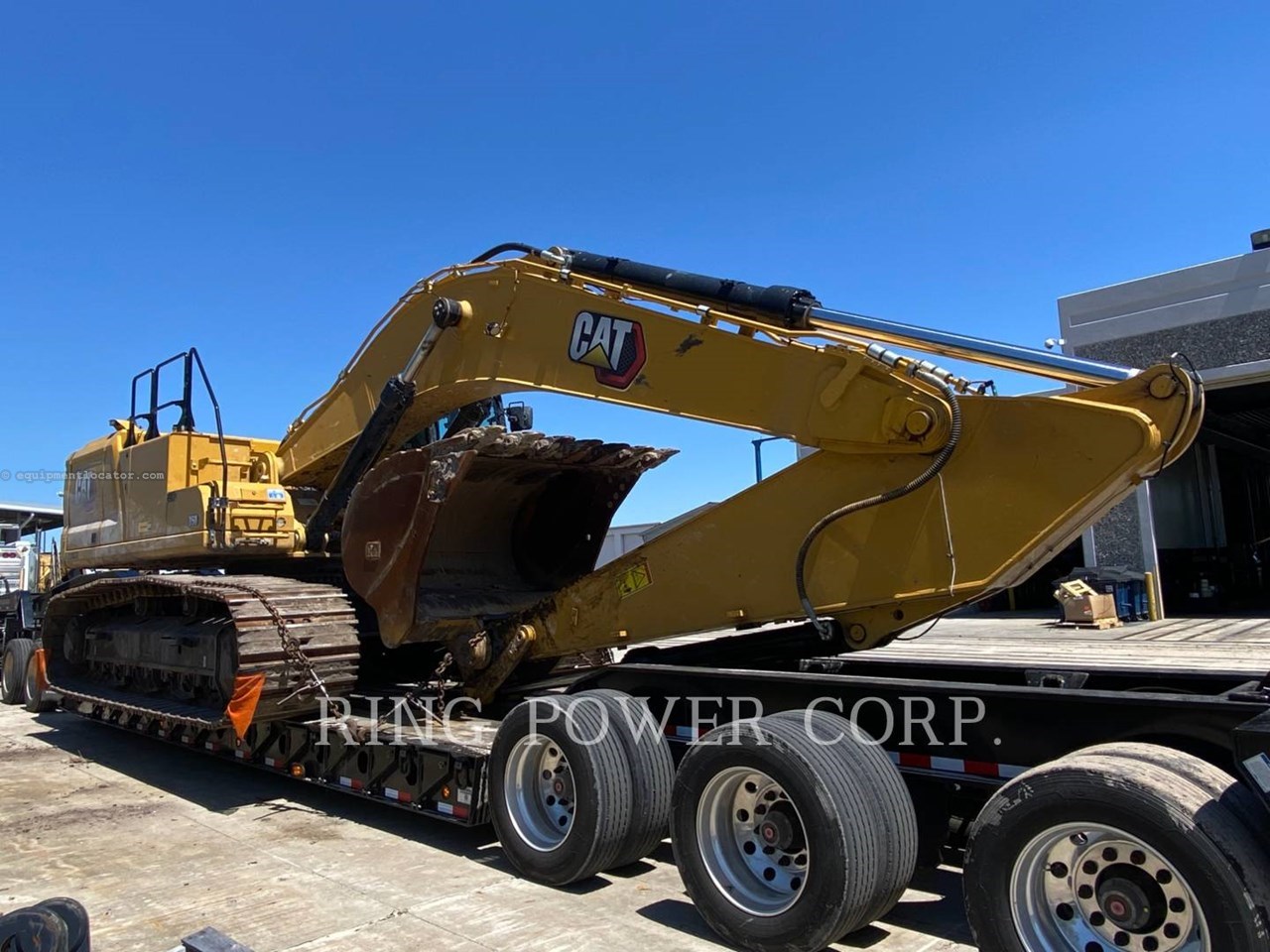 2023 Caterpillar 350-06 Image 2