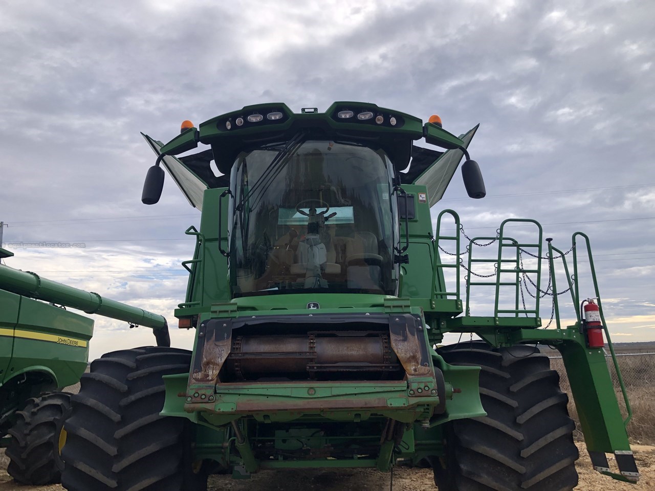 2012 John Deere S690 Image 10