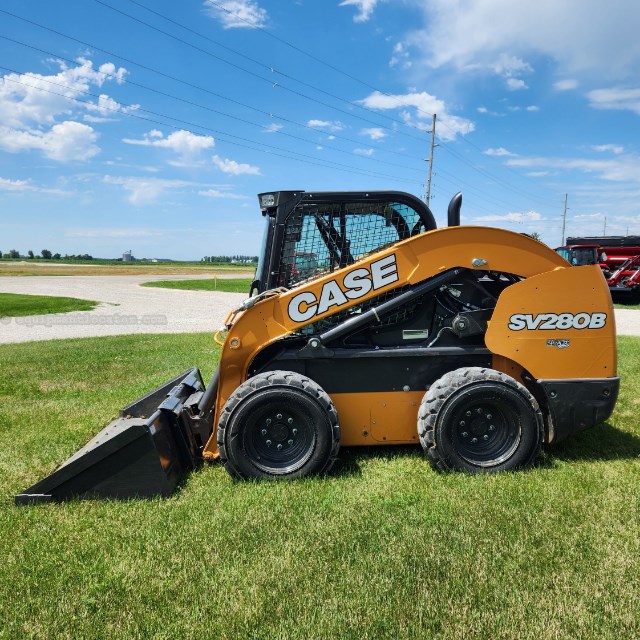 2022 Case SV280B Image 3
